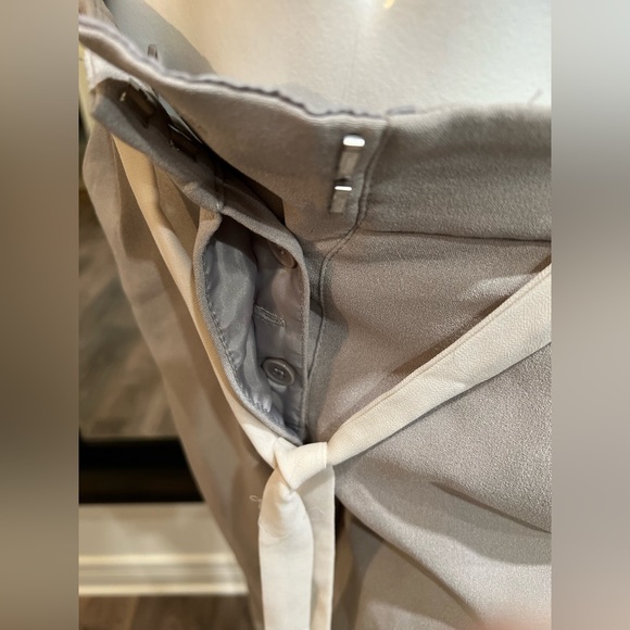 Stylish cropped dress pant - Picture 6 of 6